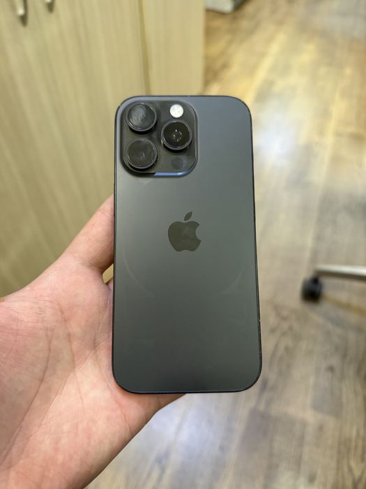 Iphone 16 pro black 256 gb