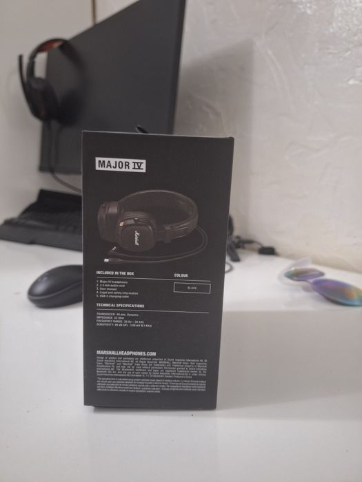 Наушники Marshall