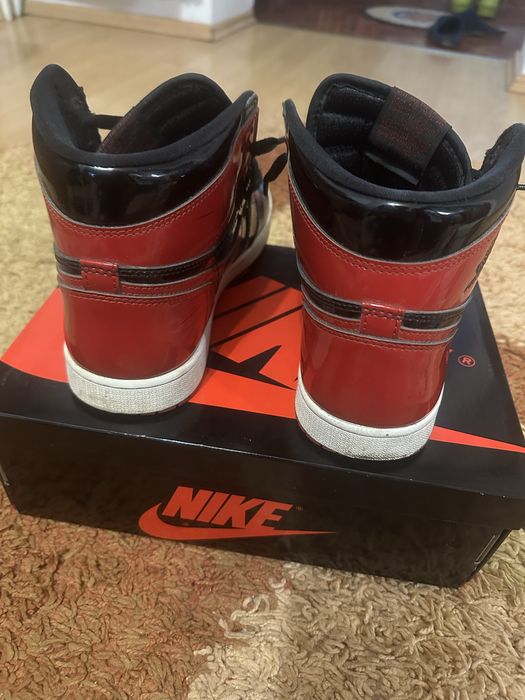 Jordan 1 Bred Patent , Retail , 43