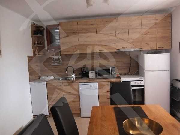 Продава се Къща в с. Дедово, Област Пловдив - 180 кв.м за 553 €/кв.м - Снимка #1