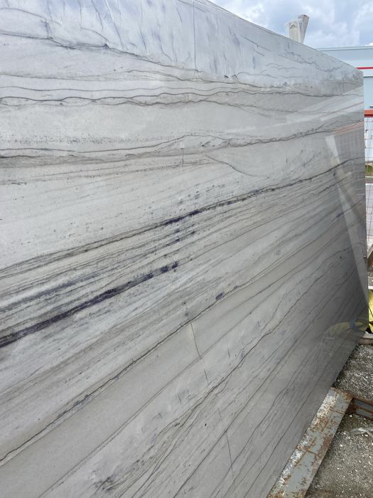 Кварцит Олив, Мустанг, Даймънд Уайт