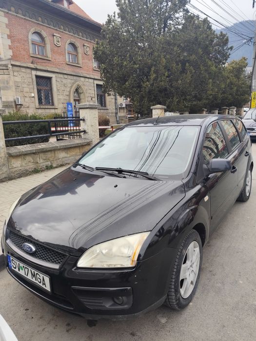 Vând Ford focus 2