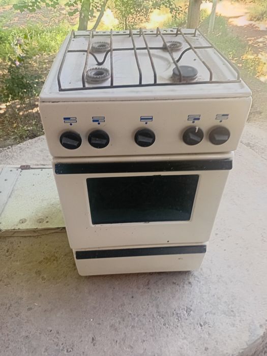 Gaz plita sotiladi