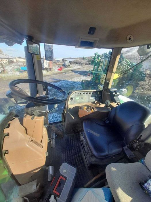 Трактор John-Deere 8430