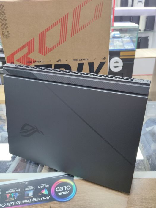 ASUS ROG Strix G18 G814P (G814PM)