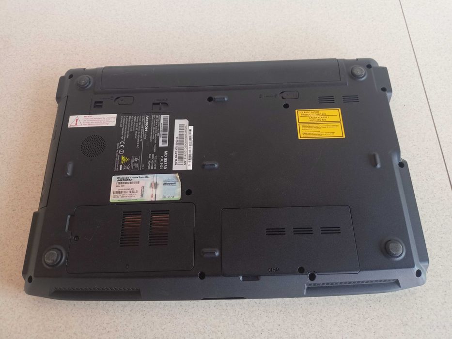 Laptop Medion E6214 display 15,6 Procesor I3-380m ram 4g ddr3 HDD 500g