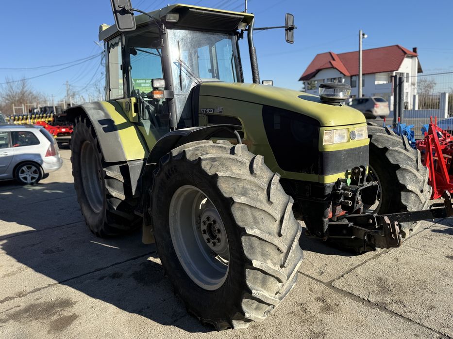Hurliman XT 913  Same tractor recent adus Germania