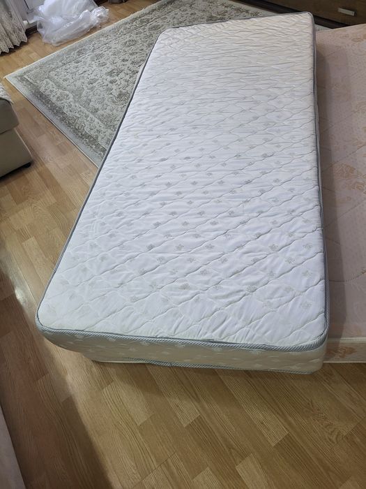 Матрас для односпальной кровати