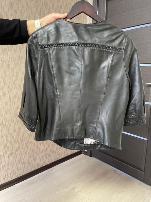 Продам кожаную куртку.