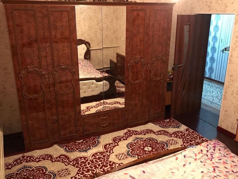 Спальный гарнитур