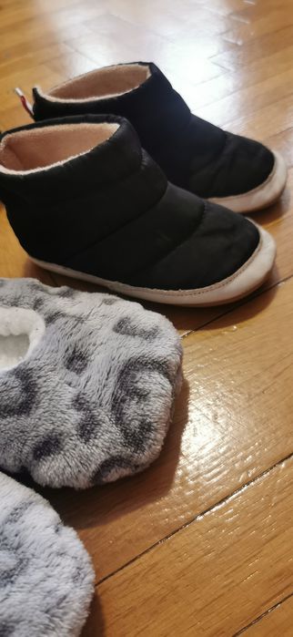 Papuci 22-23 copii