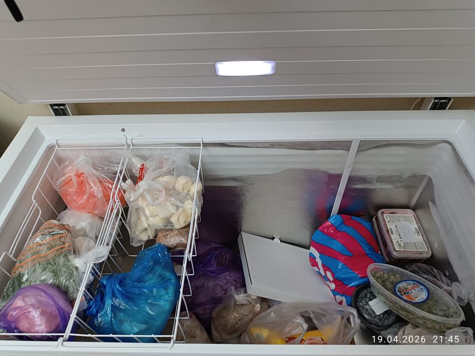Продам холодильный ларь! Объем 384 л.