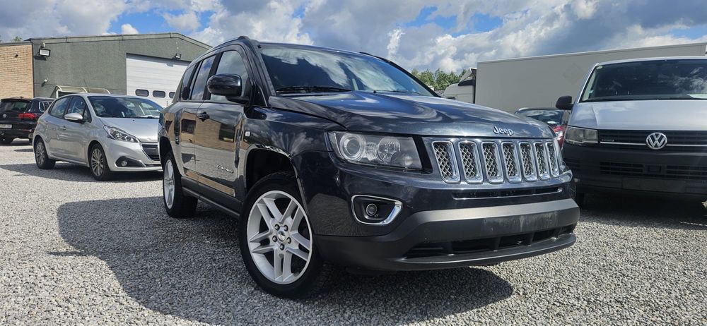 Jeep Compas Limitied   navi, xenon, camera, piele Dakota