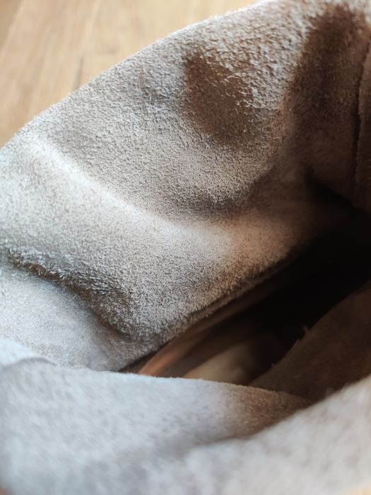 Боти от естествен велур