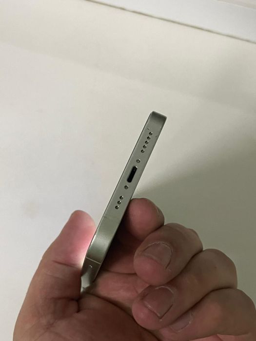 Продаю айфон 12 64гб/акб 76