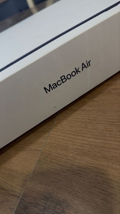 MacBook 13 Air M2 2022