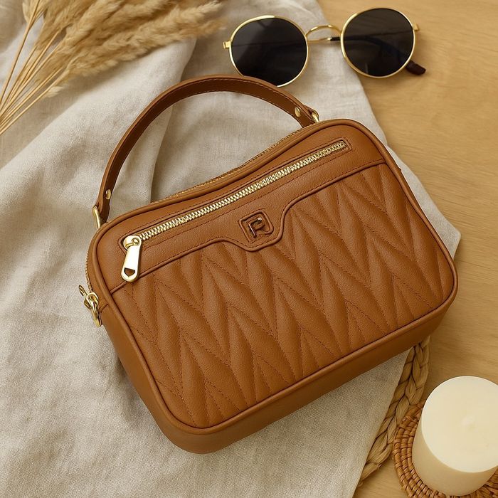 Дамска чанта – ежедневна, през рамо-цветове