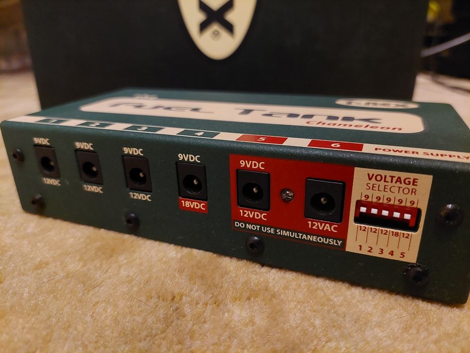 T-Rex Fuel Tank Chameleon - захранване за китарни ефекти