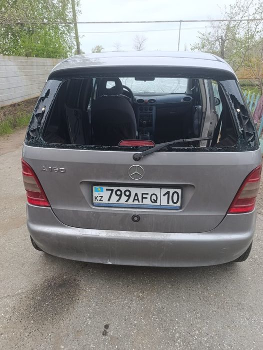 Продам машину на запчасти