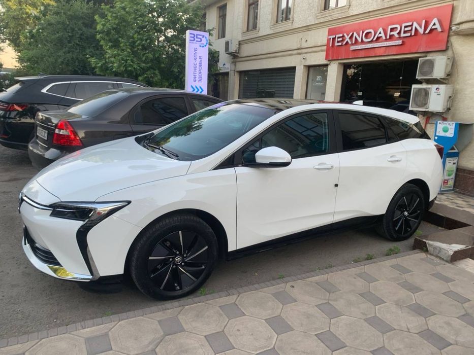 Buick Velite сотилади