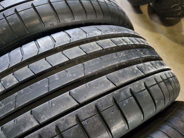 225/40/20 PIRELLI 4БР RunFlat