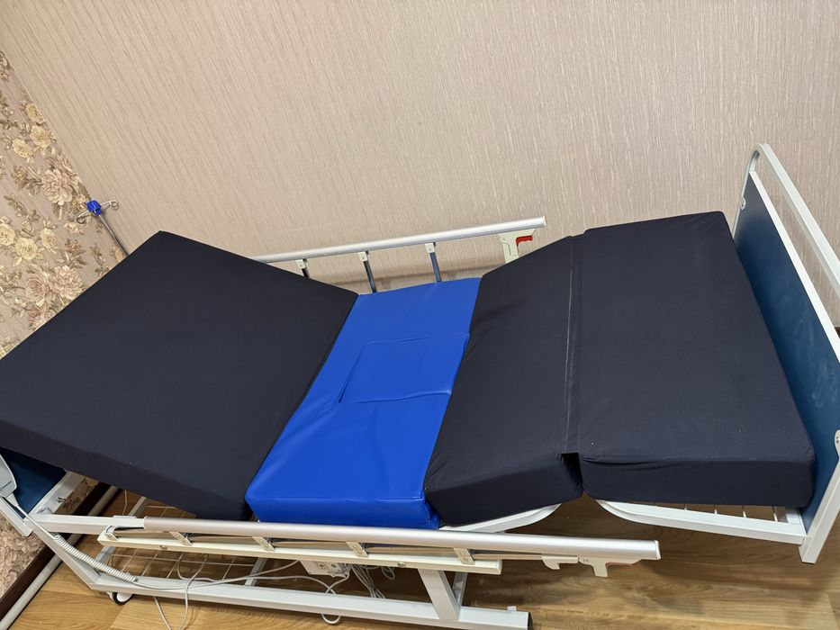 Кровать медицинская