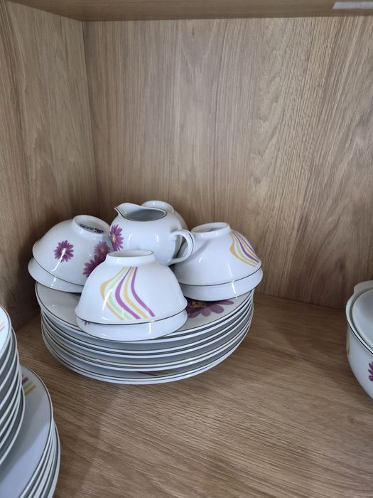 Сервиз на 8 персон