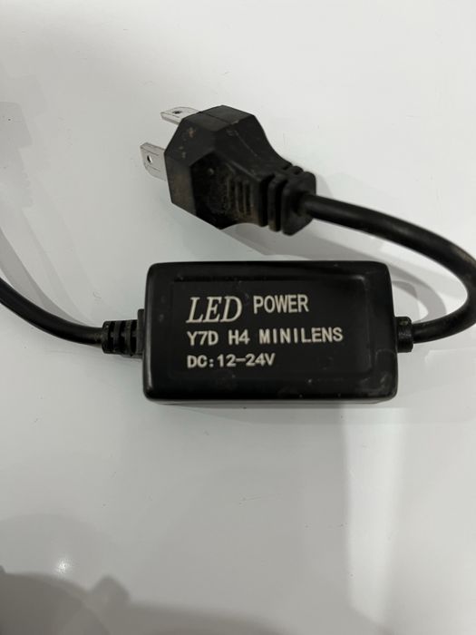 Лед лампочки на Н4 миниледы