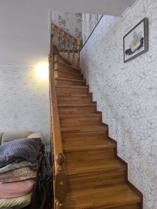 Продам дом полностью меблированный