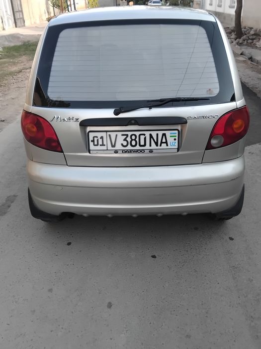 Matiz avtomobili sotiladi