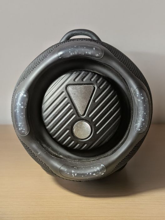 JBL Xtreme 4, neagră, stare impecabilă.
