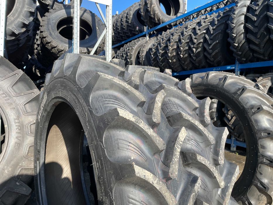Cauciucuri radiale noi 340/85R36 marca OZKA pentru tractor spate