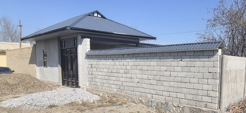 Кармана туман марказидан ховли сотилади