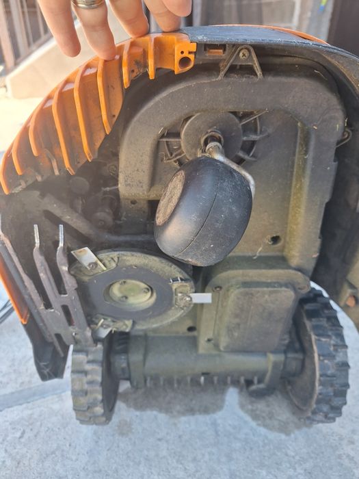 Косачка робот Worx Landroid