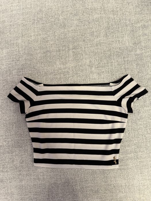 Къса тениска на райета