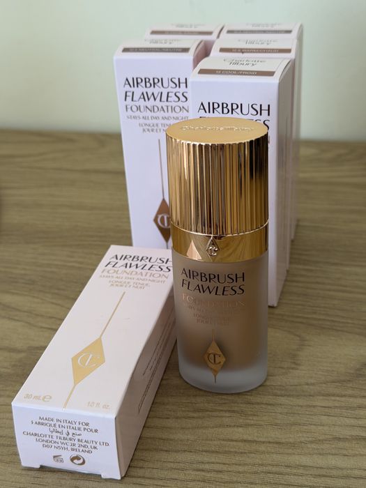 Лот оригинални фон дьо тени Charlotte Tilbury Airbrush flawless