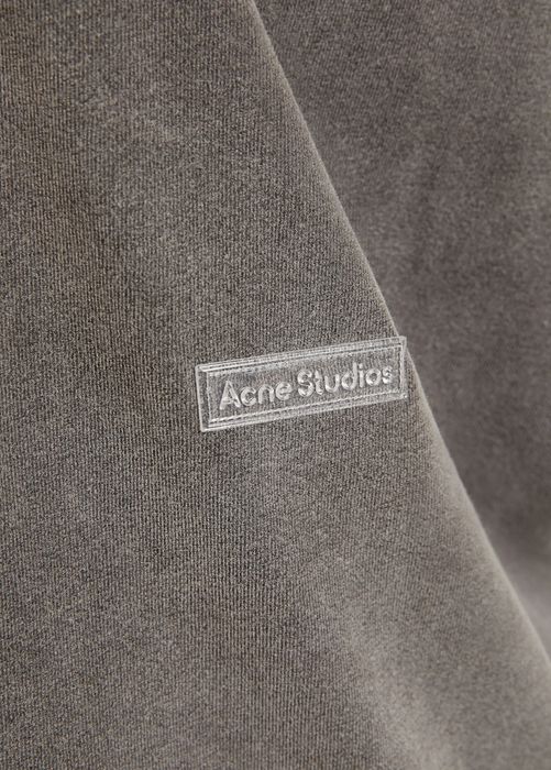 Серый длинный лонгслив