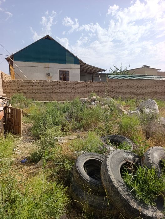 Hovli uchun barcha hujjatlarga ega joy sotiladi