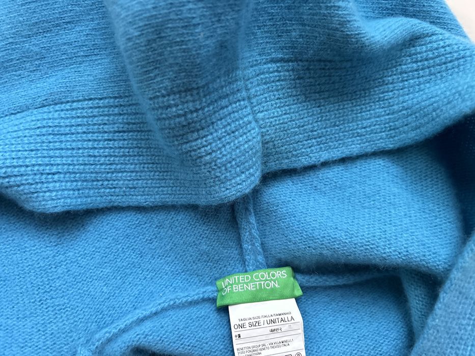 Benetton меко и хубава пуловерче/пончо Benetton