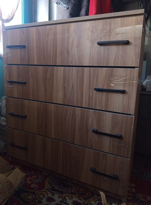 Срочно продам комод