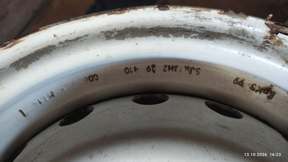 Продам диски на автомобиль