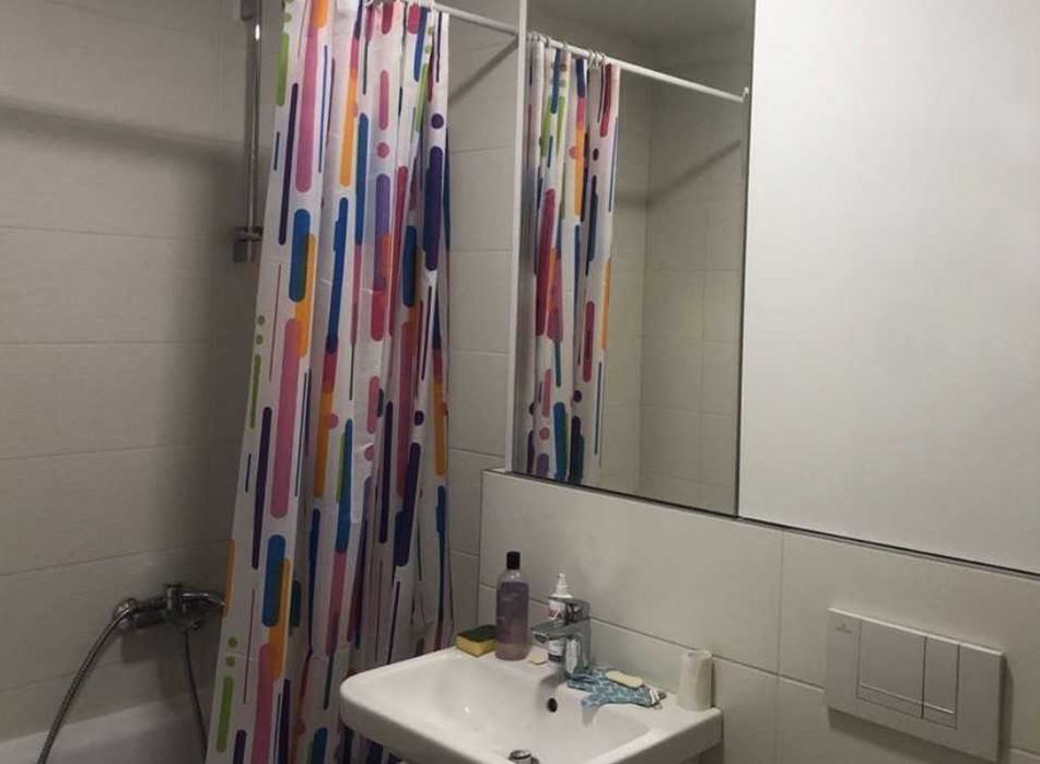 Дава се под наем Тристаен апартамент в Пловдив, Остромила - 78 кв.м за 188.7 € - Снимка #2