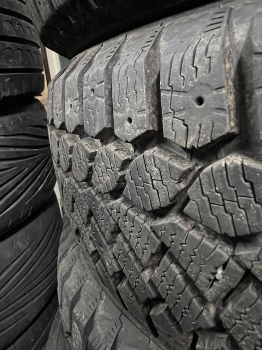 185/65/15 4 броя зимни гуми Gislaved  7.5мм грайфер Дот 23 меки свежи