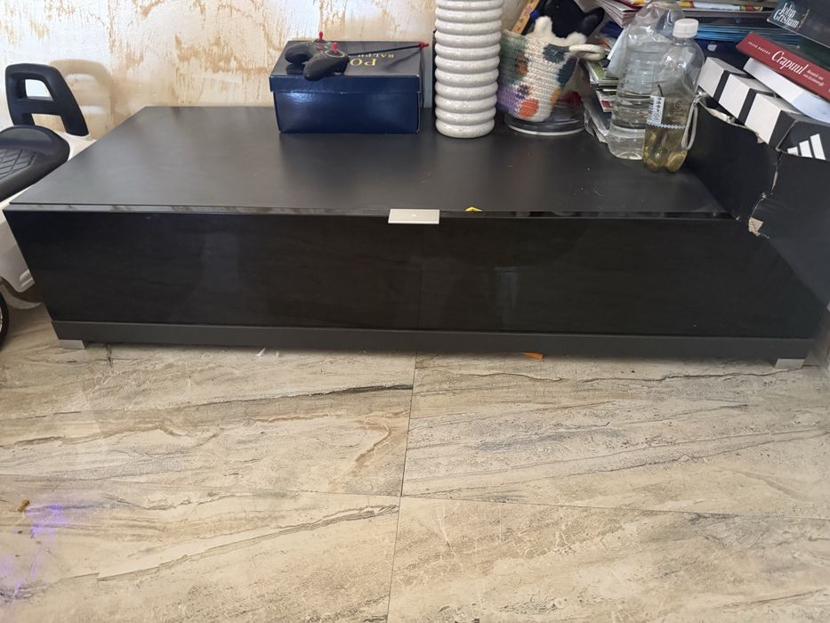 Mobila de living compusa din 2 corpuri
