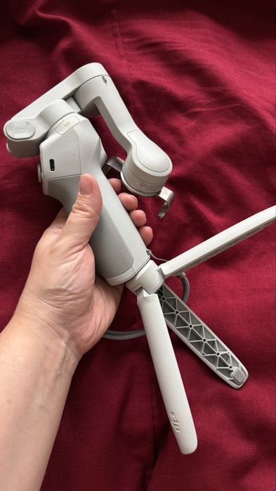 Продам стэдикам DJİ osmo 4