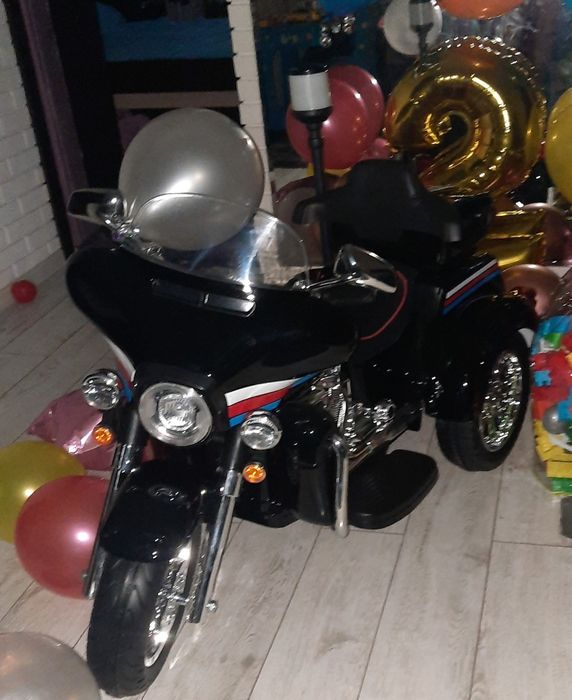 Байк детский заряжаеться акамуляторный