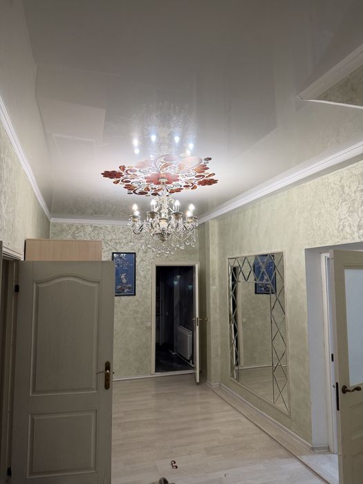 Люстра хрустальная на 8 ламп (классика)