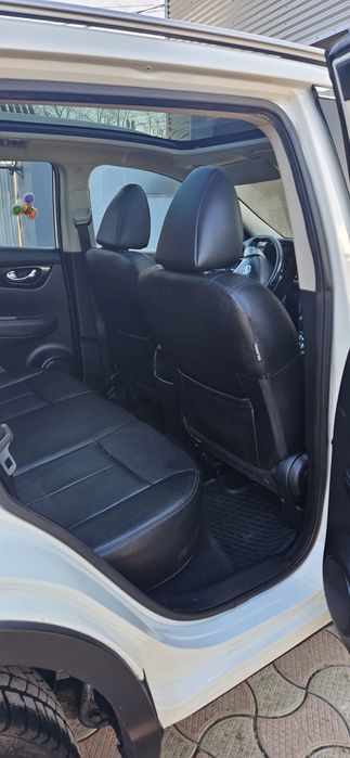 Vând Nissan Qashqai