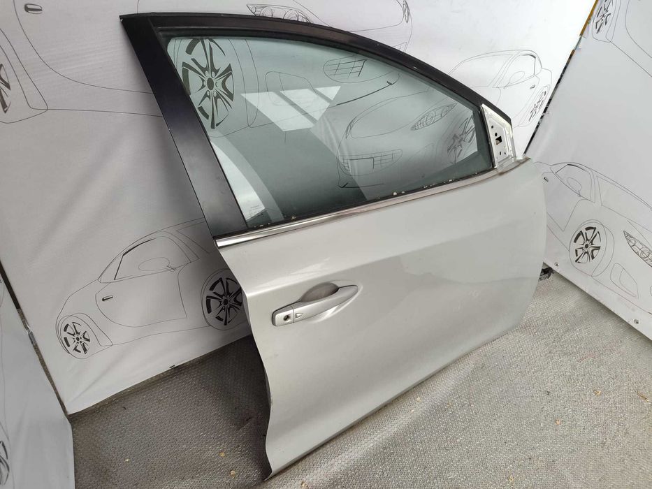 Usa Fata Dreapta Nissan Pulsar (C13) Hatchback 2014–2018 / Cod OEM H01003ZLMB (11P)