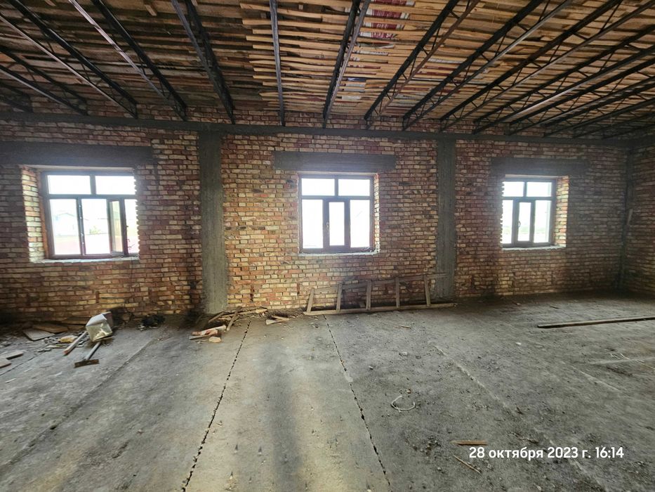 Коттедж сотилади. Карши Аэропорт йулида, Буйук Турон махалласи 119В уй